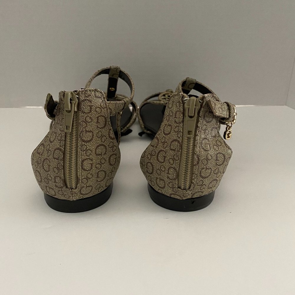 GUESS‎ Sandals - Picture 3 of 7